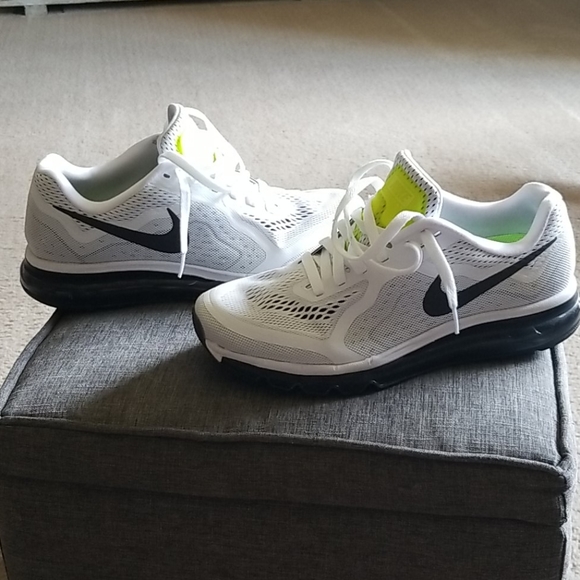 Nike Other - Nike Air Max 2014